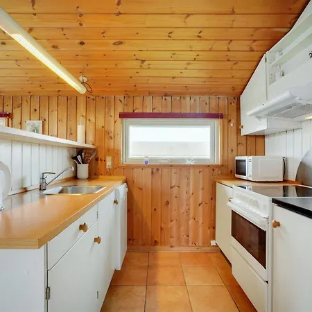 Joern - 300m From The Sea By Interhome *